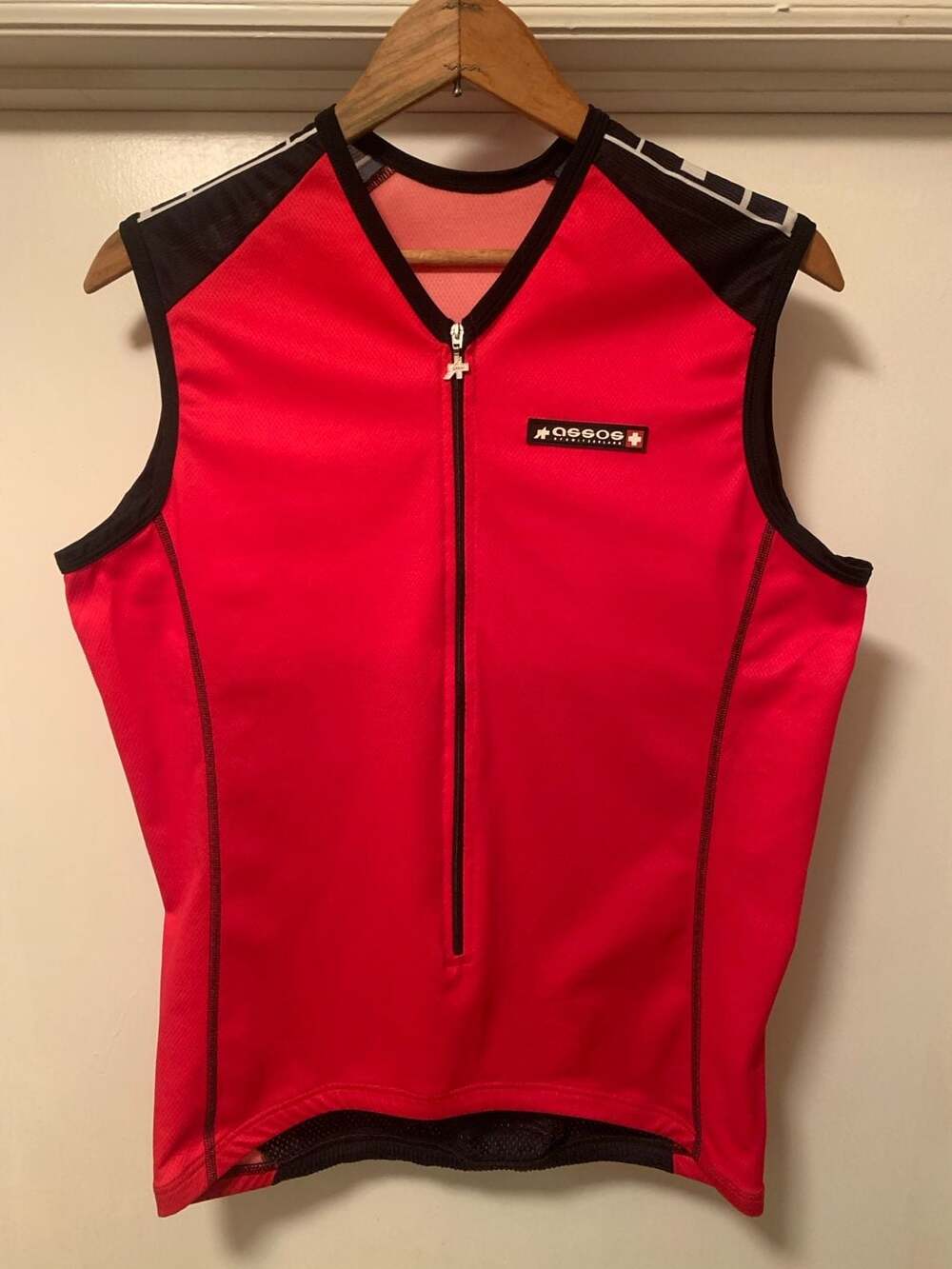 Assos Switzerland Cycling Sleeveless Jersey Gilet Vest Red Size Large